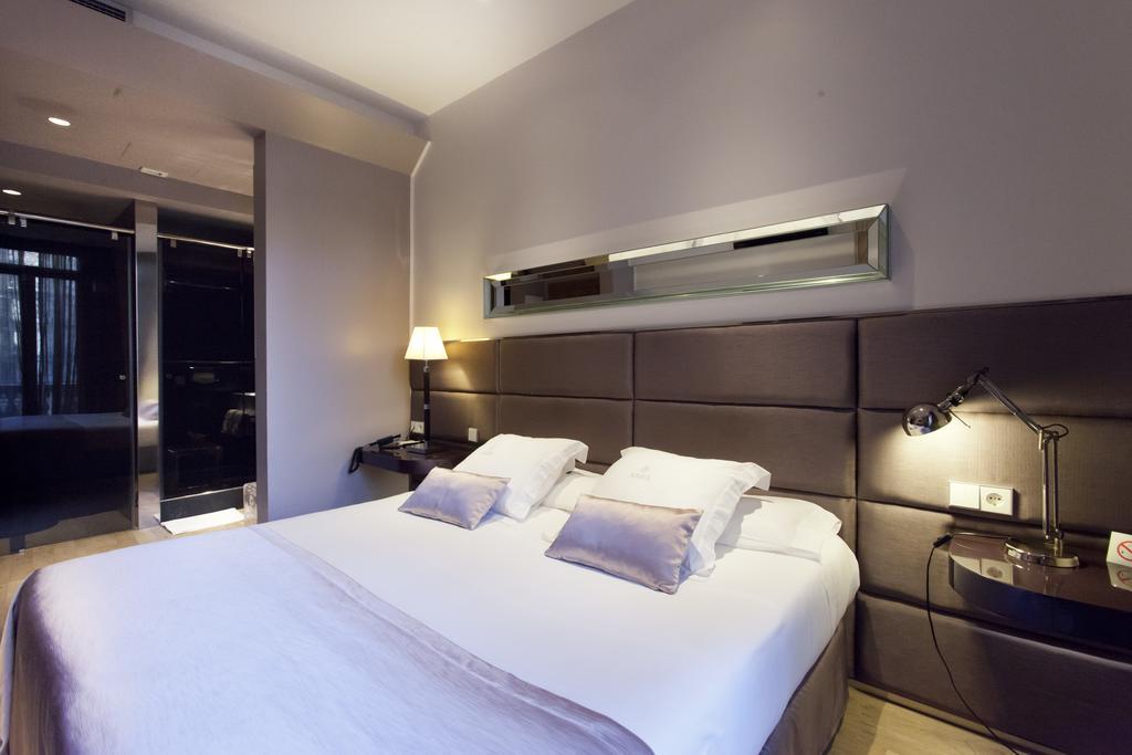 Anba Boutique (Adults Only) Panzió Barcelona Kültér fotó